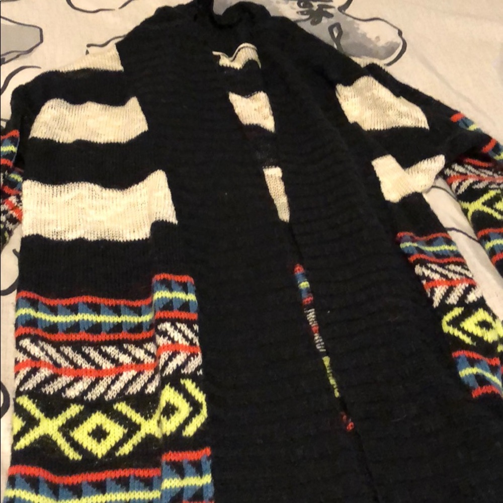 Daytrip Aztec Print Cardigan